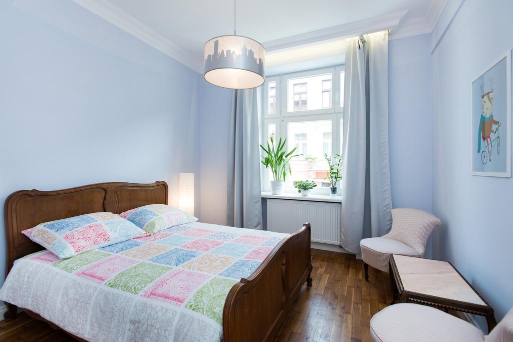 Style4Rent Sunny Old Town Apartments クラクフ 部屋 写真