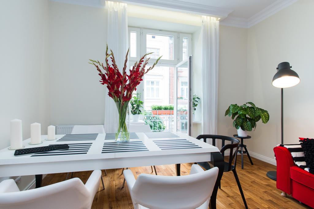 Style4Rent Sunny Old Town Apartments クラクフ 部屋 写真